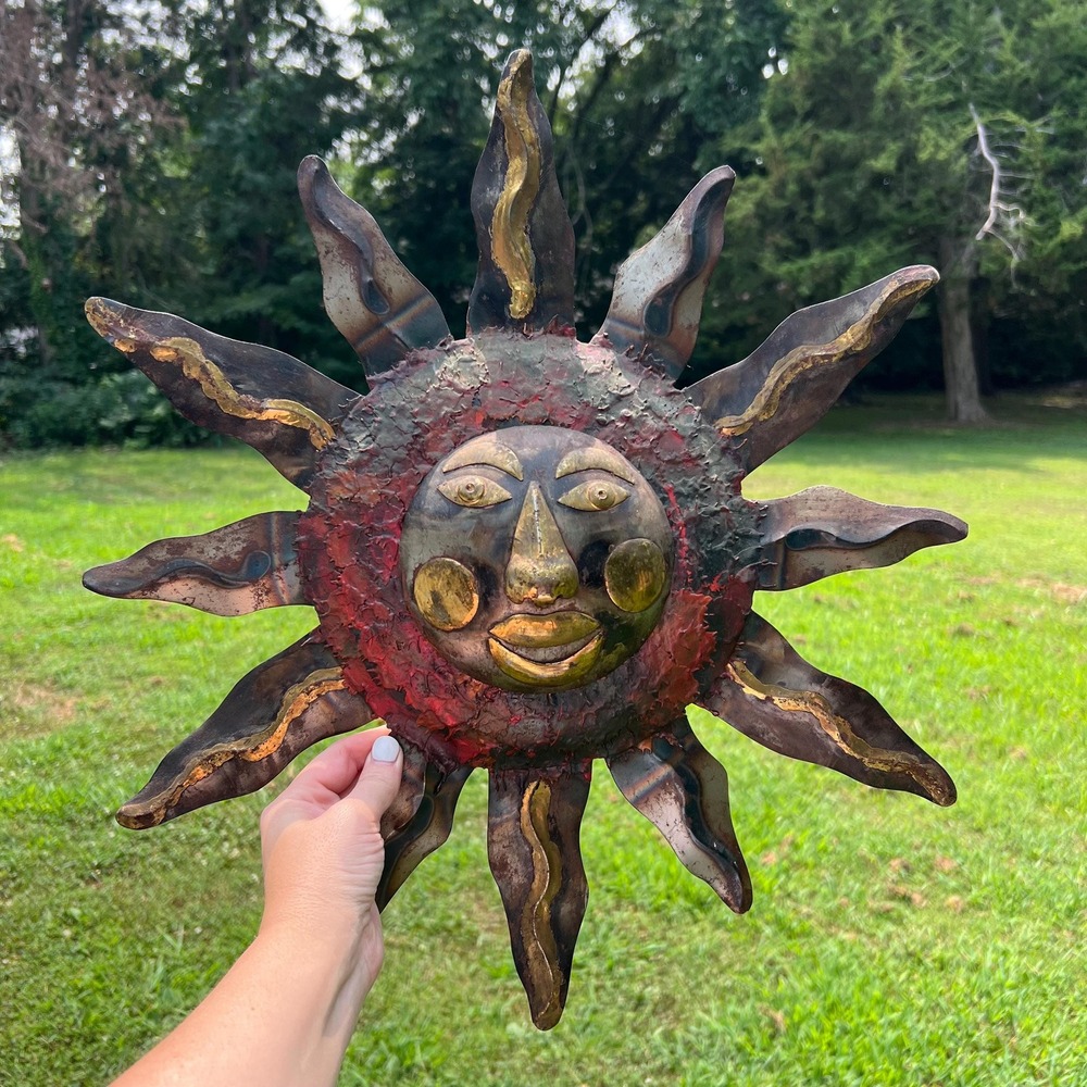 intage Celestial Metal Sun w/ Face Wall Decor